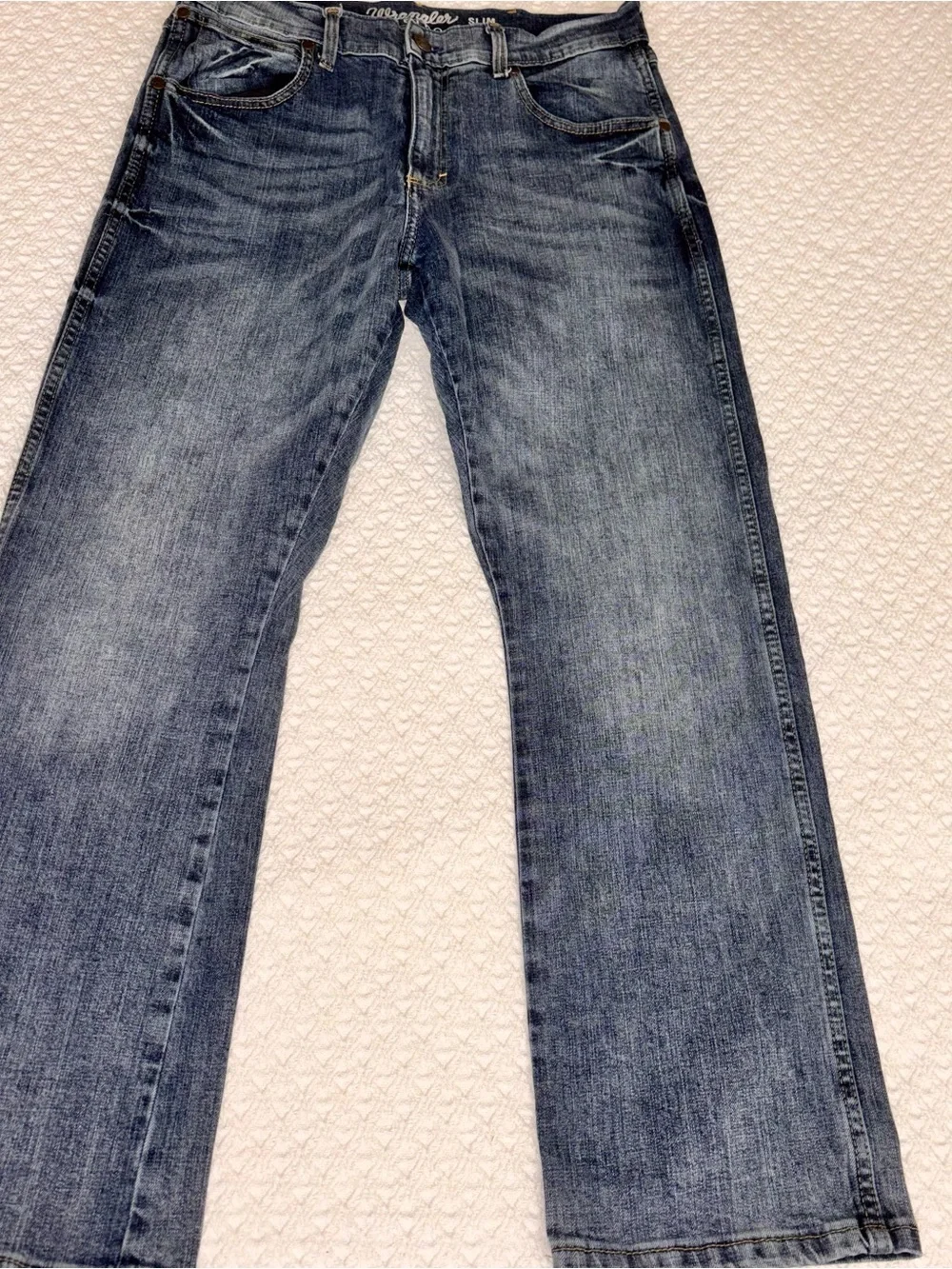 Wrangler Retro Slim Boot dark washed blue jeans 32 x 29 cowboy farm rodeo